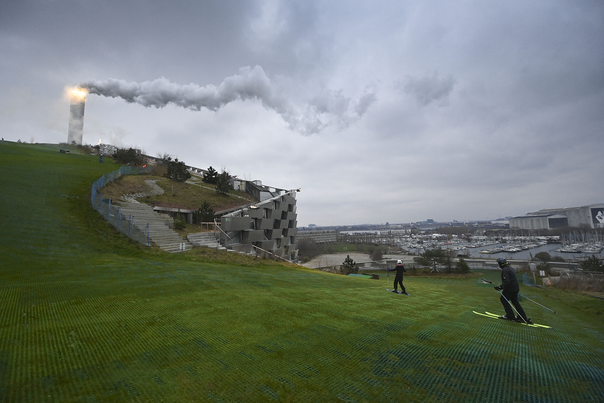 DENMARK-OUTDOORS-ARCHITECTURE-COPENHILL
